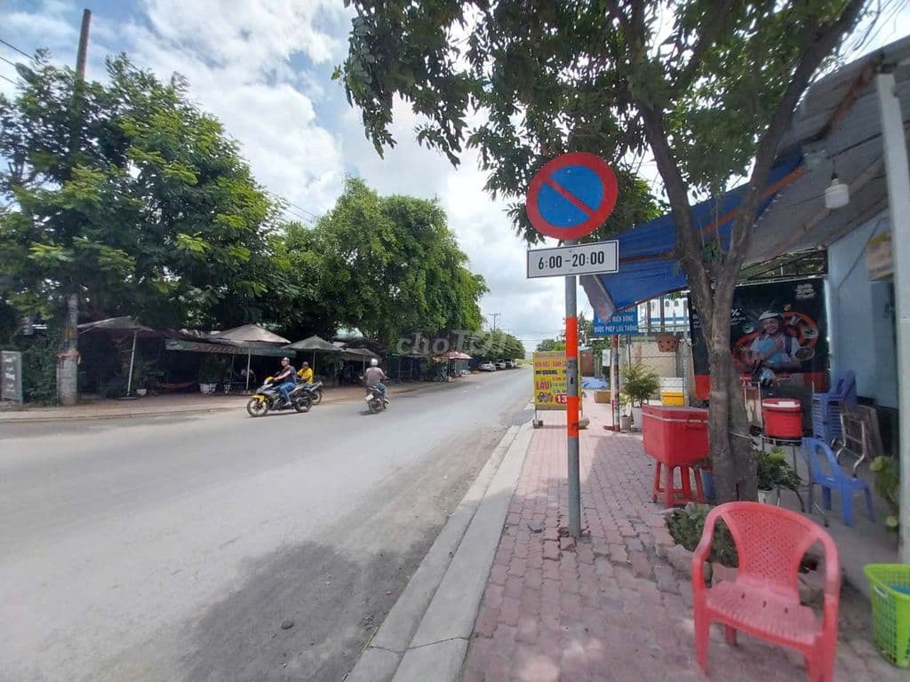 Bán đất 2 mặt tiền đường Hoàng Hữu Nam