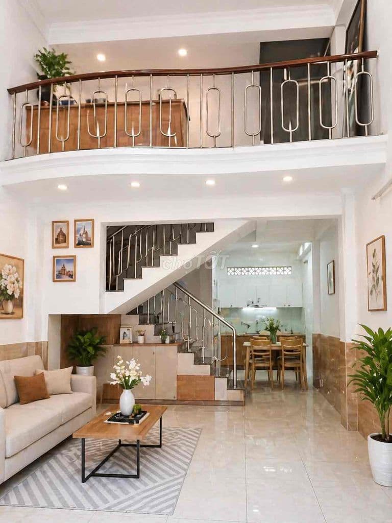NHÀ ĐẸP TÂN BÌNH – GẦN MẶT TIỀN BÀNH VĂN TRÂN – XE HƠI TỚI NHÀ