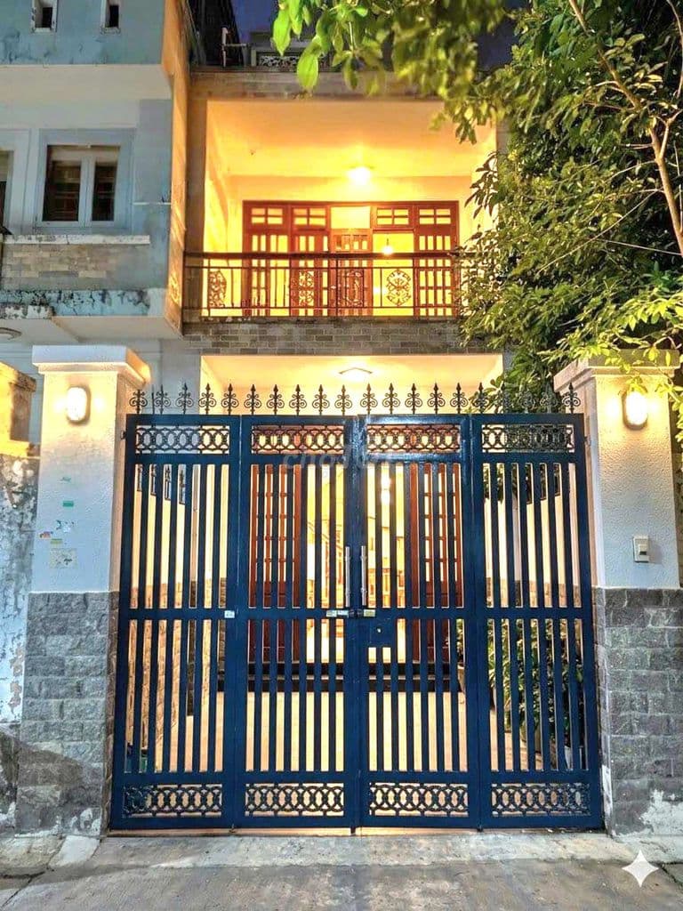 4❌️23M 2 TẦNG ĐÚC KIÊN CỐ, HẺM TẢI GẦN LÊ THỊ RIÊNG, SHR CHỈ HƠN 4,3 TỶ