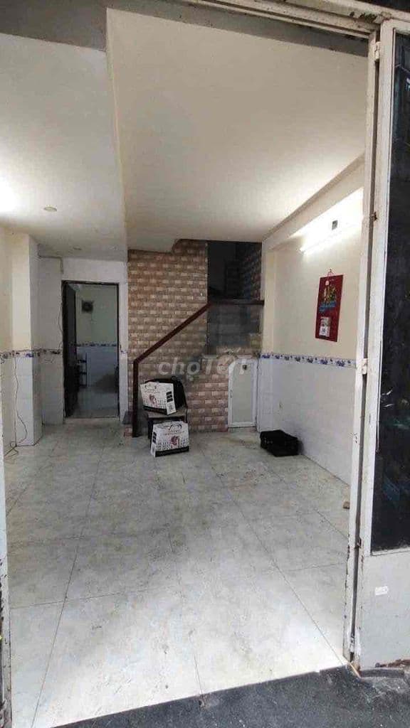 Bán nhà 3 lầu đúc BTCT 5pn hẻm 19/dạ nam p2 Q8 - Ảnh 2