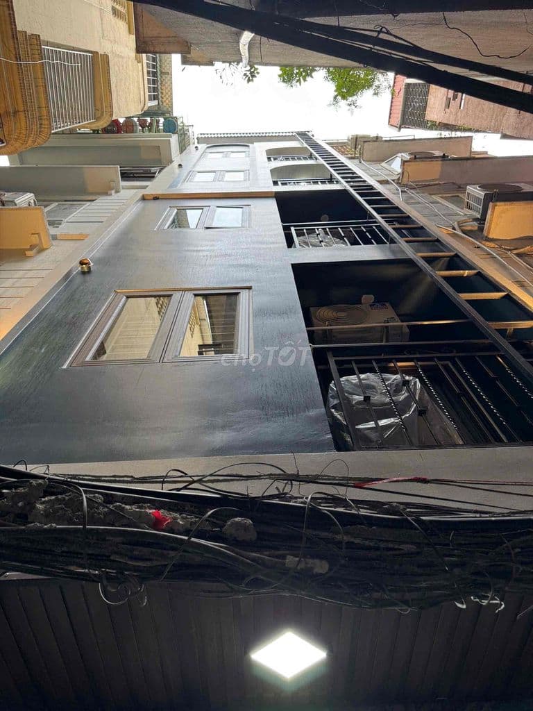 Nhà mới thang máy Ba Đình gần Kim Mã ~50m2 phù hợp căn hộ cho thuê