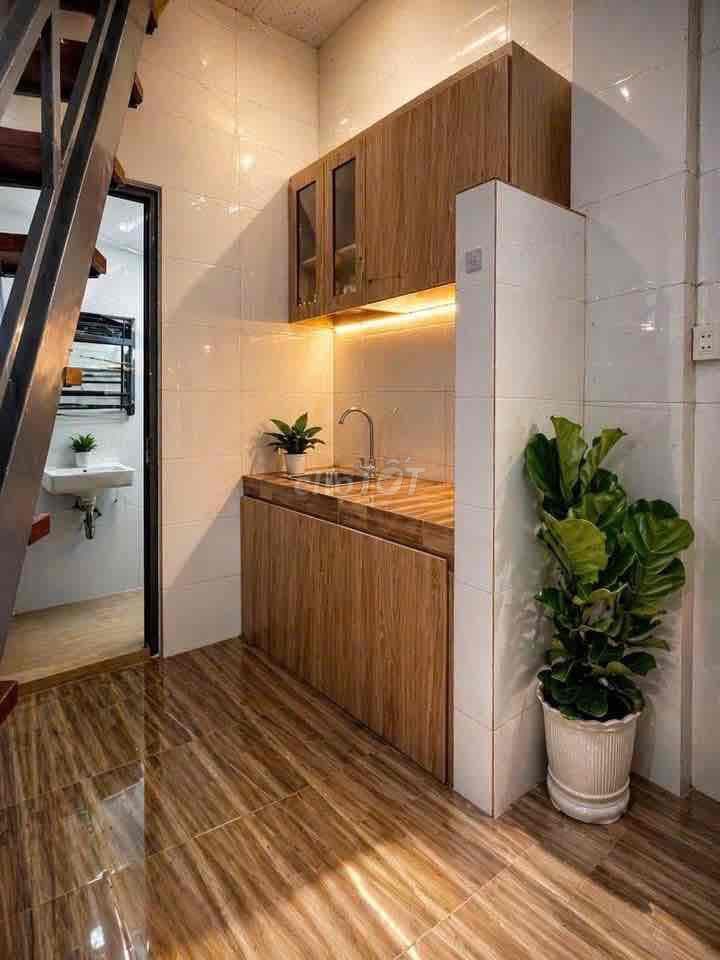 NHÀ NHỎ GỌN - SÁT BÊN BẾN XE MIỀN TÂY - DTSD : 31m2 - ĐẦY ĐỦ CÔNG NĂNG