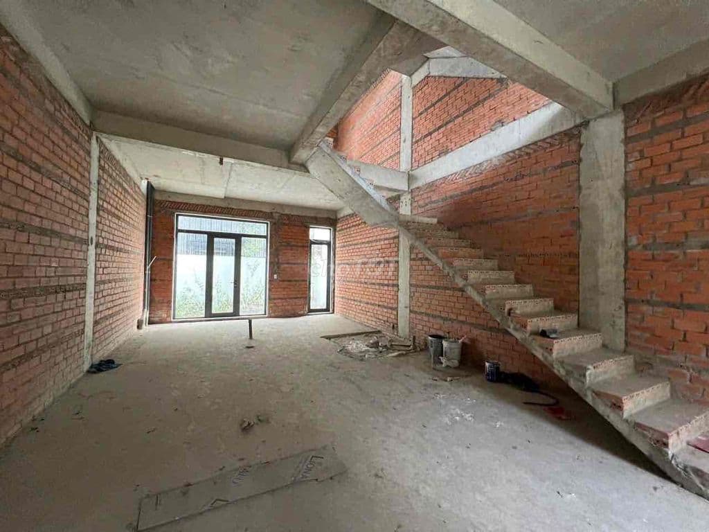 Bán lavila kiến á giá 12 tỷ - Ảnh 2