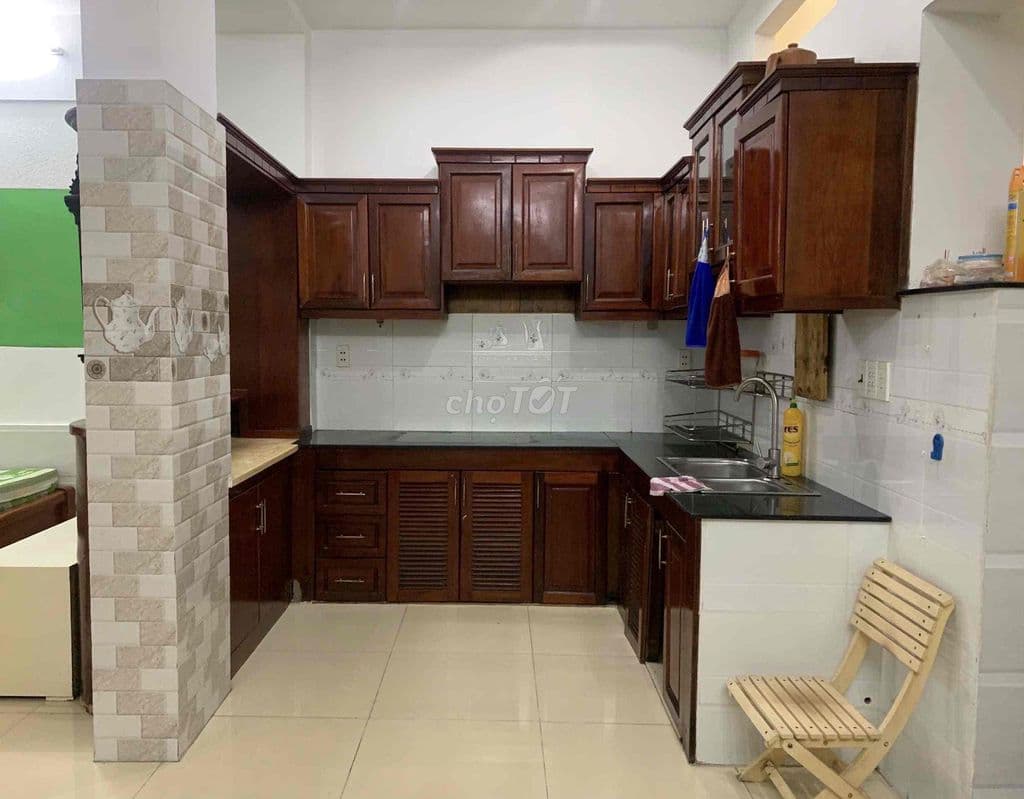 Nhà 1/ Lê thị Hồng 6x15,5 đúc 1T1L 3PN 4wc, hẻm 8m thông vỉa hè rộng - Ảnh 2