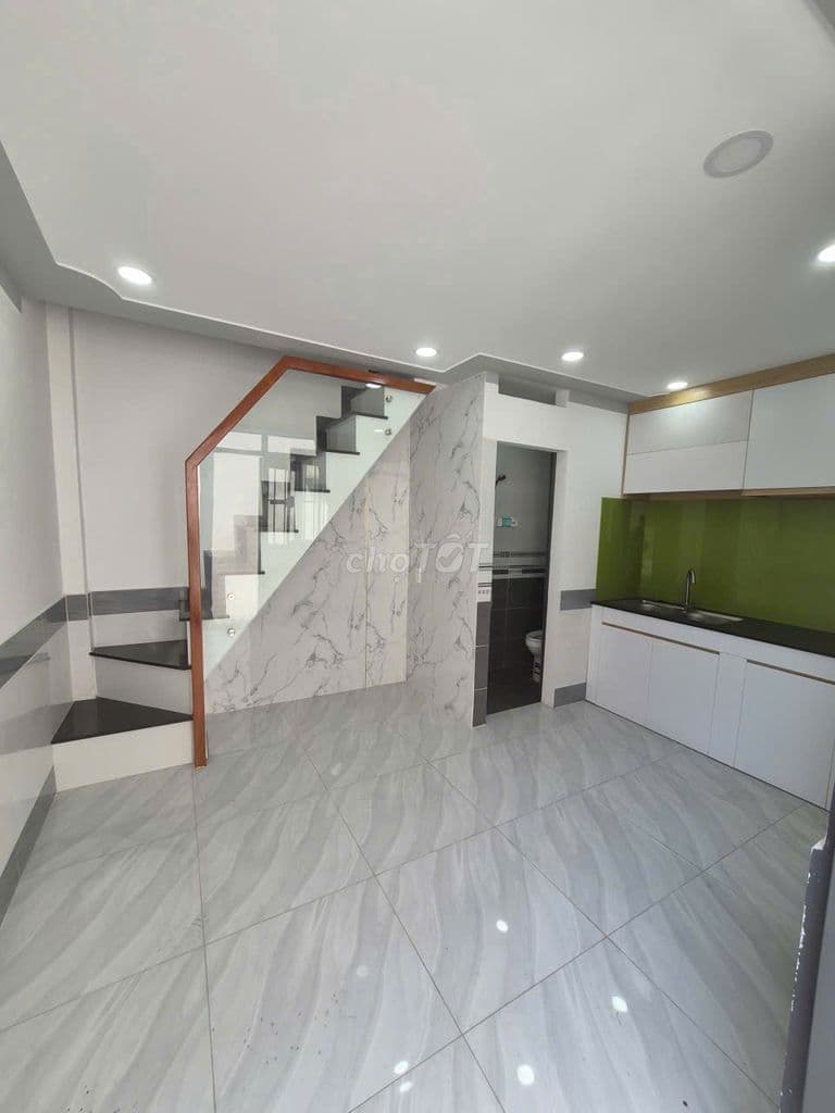 Bán nhà 1 sẹc ngắn đường Lê Văn Khương cách MEGA market 10p giá 888TR