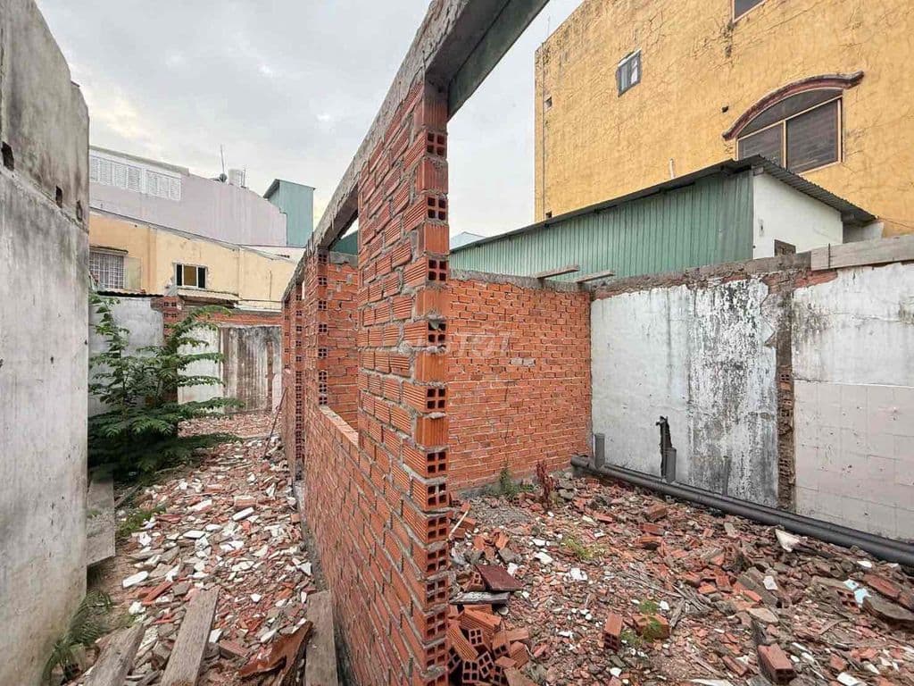 305m2 hem Lê Đưc Tho - Ảnh 2