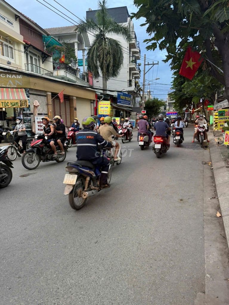 BÁN NHÀ GÓC MẶT TIỀN ĐƯỜNG B, P.HIỆP BÌNH CHÁNH, TP.THỦ ĐỨC (CŨ) - Ảnh 3