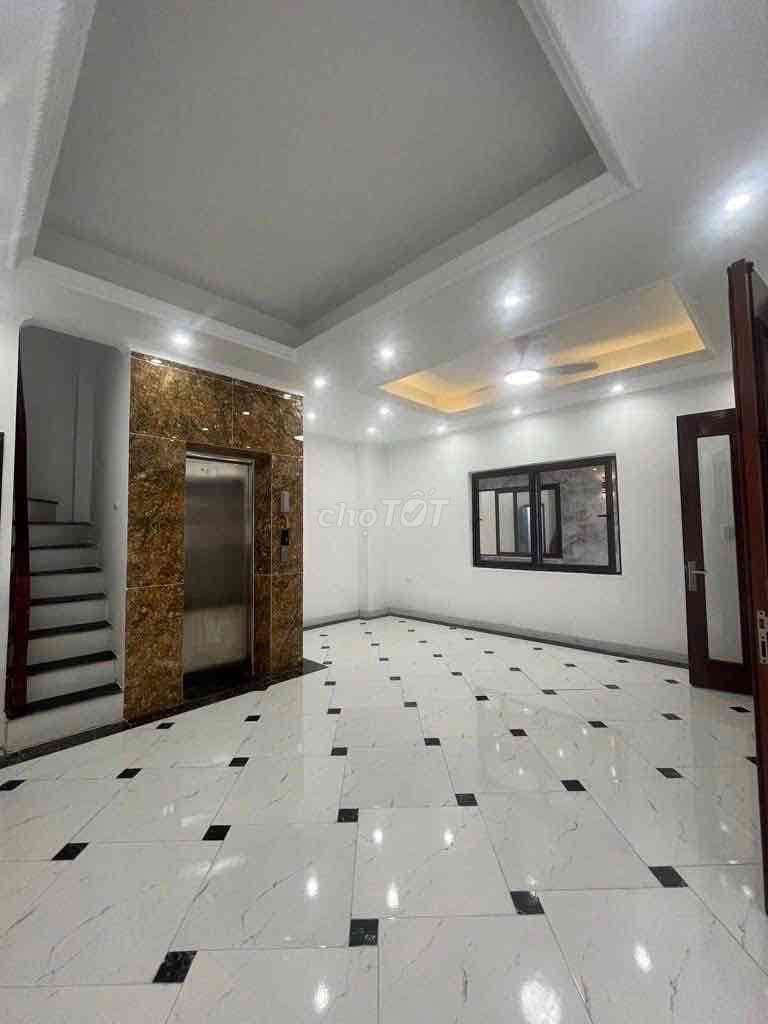 CHÍNH CHỦ BÁN GẤP NHÀ RIÊNG PHỐ TÔ NGỌC VÂN QUẢNG AN 42M 7 TẦNG TM - Ảnh 3