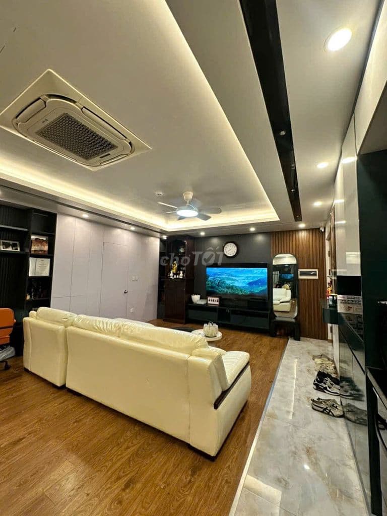 Chính chủ bán căn hộ 96.4m2, tầng trung, 2PN 2WC – hướng Đông Nam mát