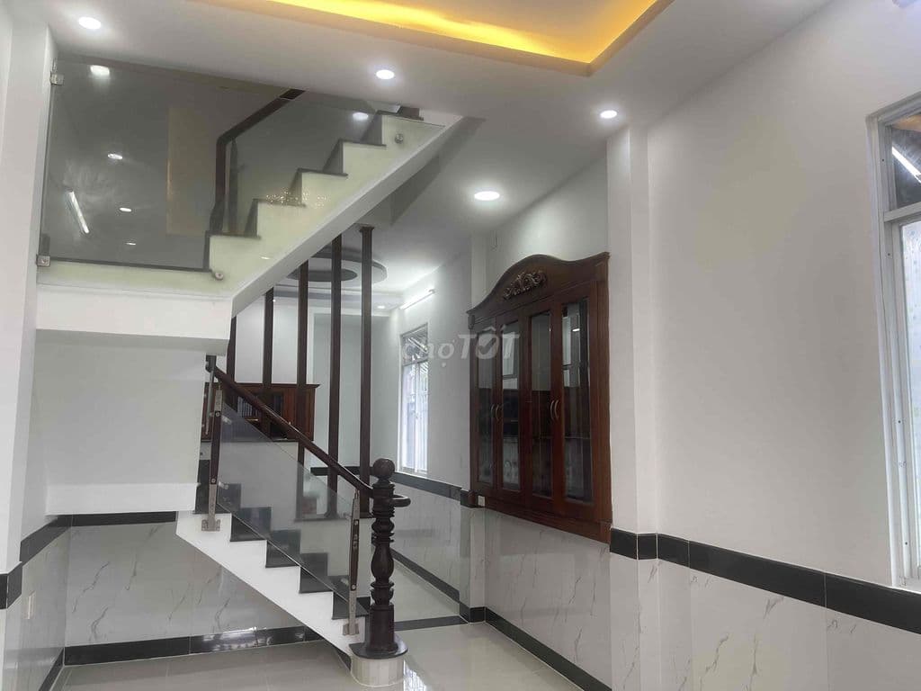 Nhà gần KDC Hiệp Thành lô góc, 4 tầng (4PN, 4WC) hẻm xe hơi - Ảnh 3