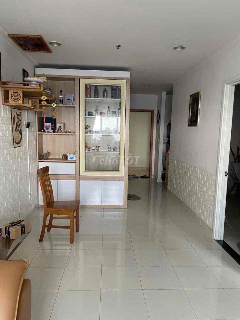 chung cư Linh Trung đường 16 2PN 1WC 59m2 full nội thất 2,55 tỷ