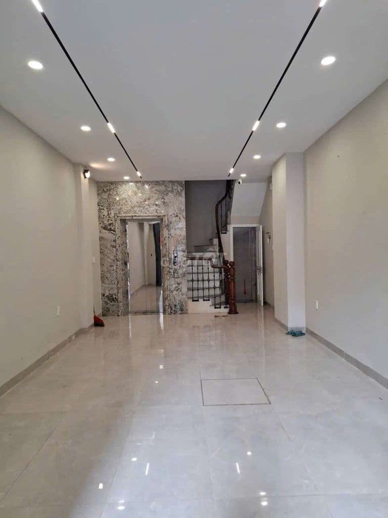 Nhà 6 tầng phố Hồng Tiến - Long Biên, gần Bv Tâm Anh