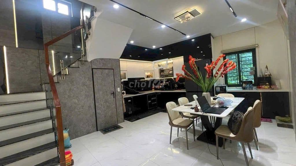 bán nhà 4pn Thanh Trì giá 8 tỷ thương lượng - Ảnh 2