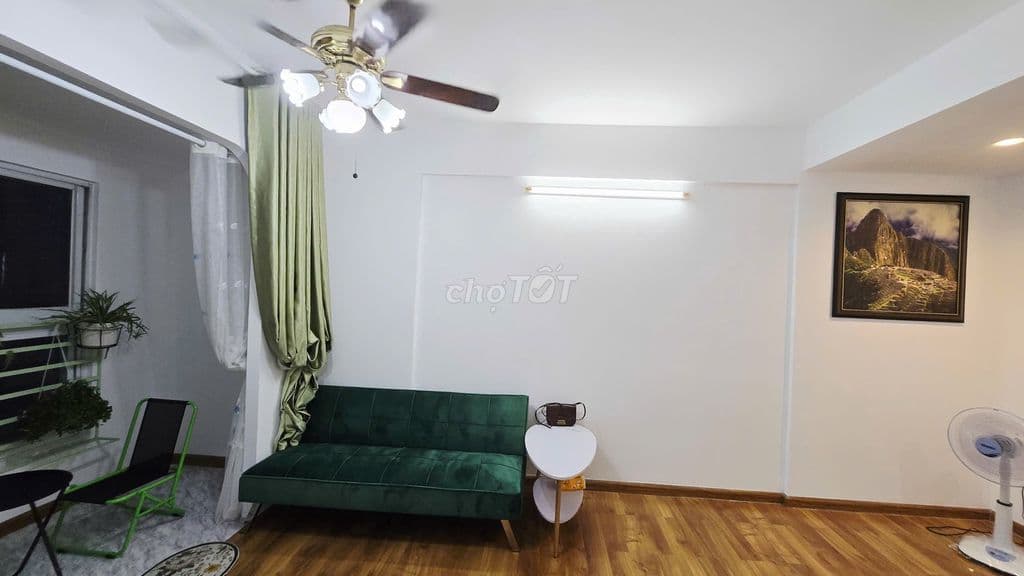 CẦN BÁN GẤP CĂN2PN, 2WC 64M2 BLOCK A8 GIÁ 2.73 TỶ NHÀ MỚI SỔ HỒNG RỒI - Ảnh 2