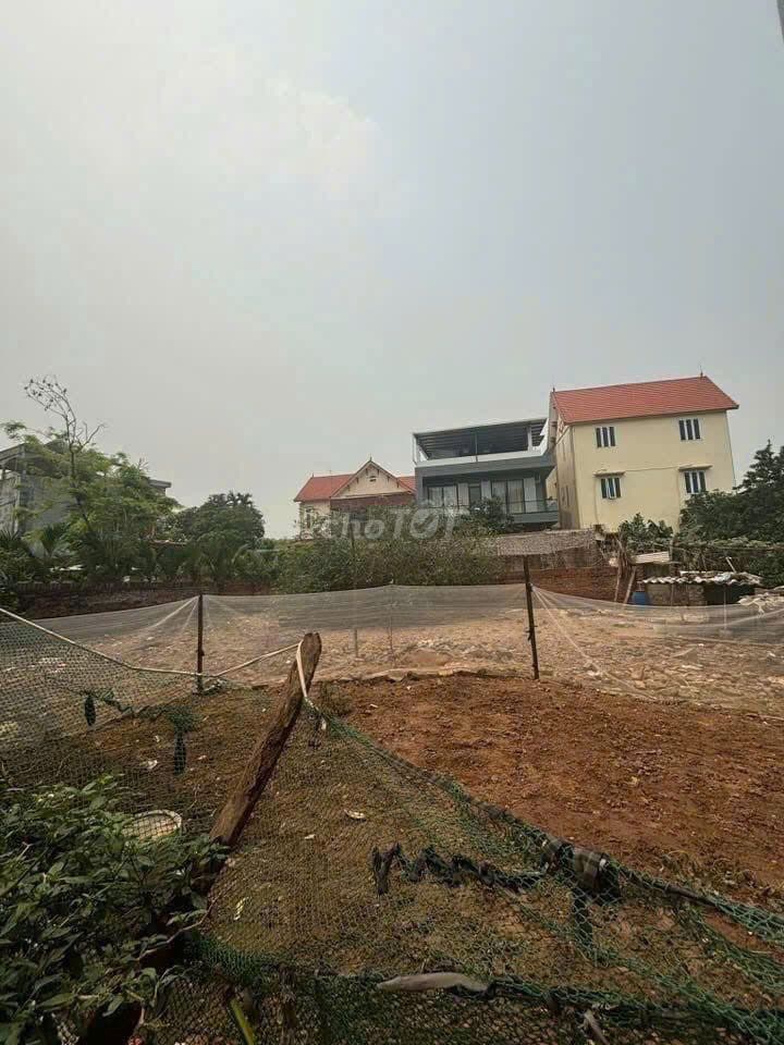 Cần bán hơn 300m đất thổ cư, sổ đỏ chính chủ tại Gia Lâm, Hà Nội