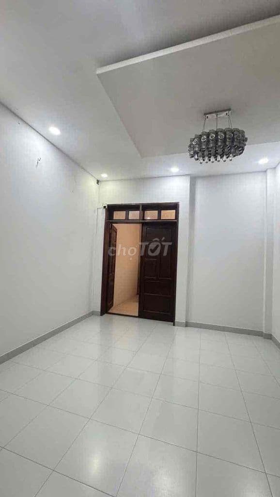 BÁN NHÀ ÂU CƠ, LẠC LONG QUÂN, TÂN PHÚ, 3 TẦNG, BÊ TÔNG CỐT THÉP, 5PN, - Ảnh 2