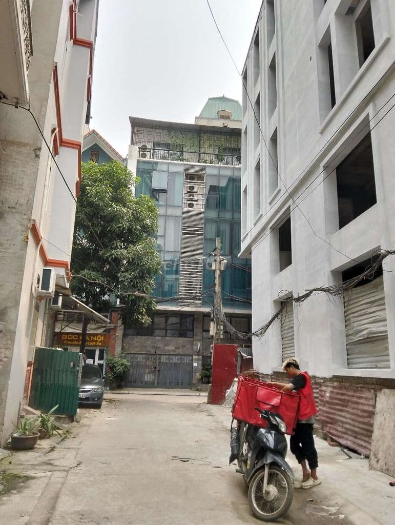 Tôi cần bán nhà 7tầng thang máy, mặt ngõ ô tô chánh đỗ Phạm Hùng. - Ảnh 3