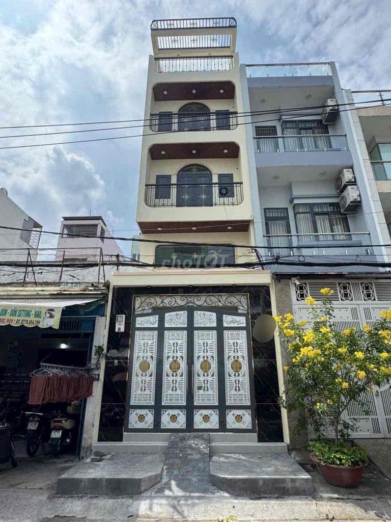 Bán nhà mặt tiền xây cứng cáp kdc Bình Phú 1 Quận 6