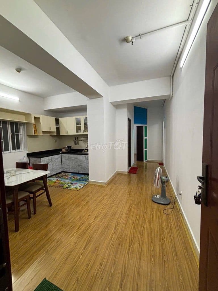 Bán Gấp Căn Hộ 62 m2, 2 PN, nhà đẹp - Ảnh 2