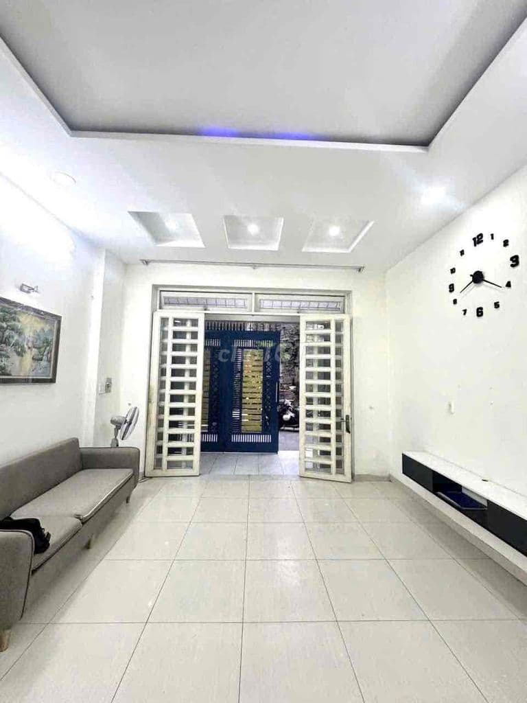 HÀNG THƠM NHÀ 3 TẦNG KHU ĐỒNG BỘ NGAY PHỞ HUỲNH TRÂM - KHU HỒNG LONG - Ảnh 3