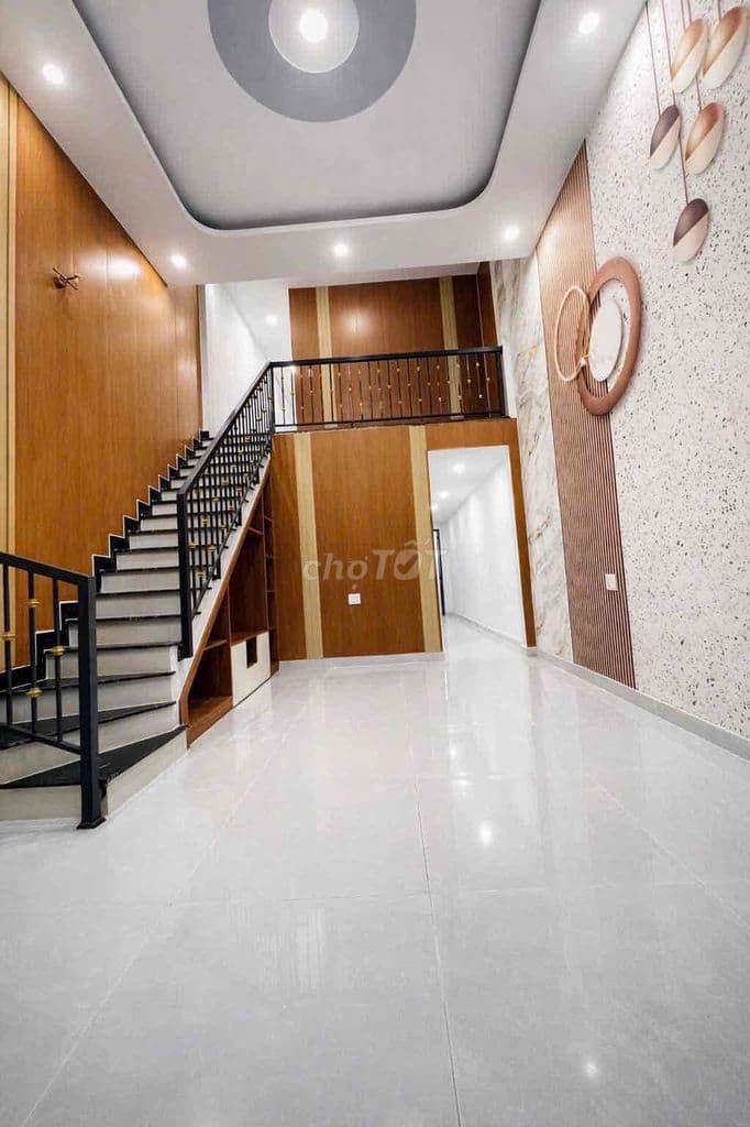 nhà shr ngay nhà hàng thư pháp trần văn mười gần chợ đầu mối - Ảnh 3
