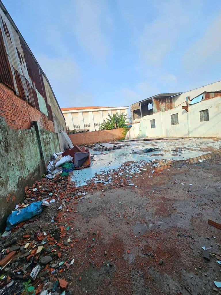 đât 5,5x24 full 132m2 thổ cư hxh 6m giá 8.2 tỷ gần bệnh viện Q12 - Ảnh 2