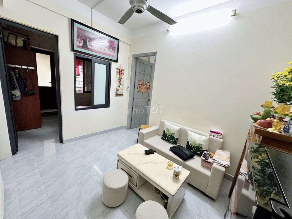 Bán CH chung cư Đền Lừ ,Hoàng Mai, Nhà đẹp, 64m, 2 ngủ, nhỉnh 4 tỷ