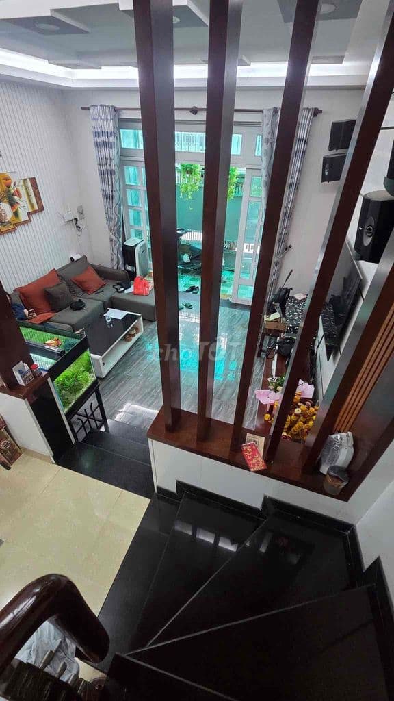 BÌNH TÂN NHÀ ĐÚC THẬT 3 LẦU GIÁ CỰC SỐC CHỈ 3TY550