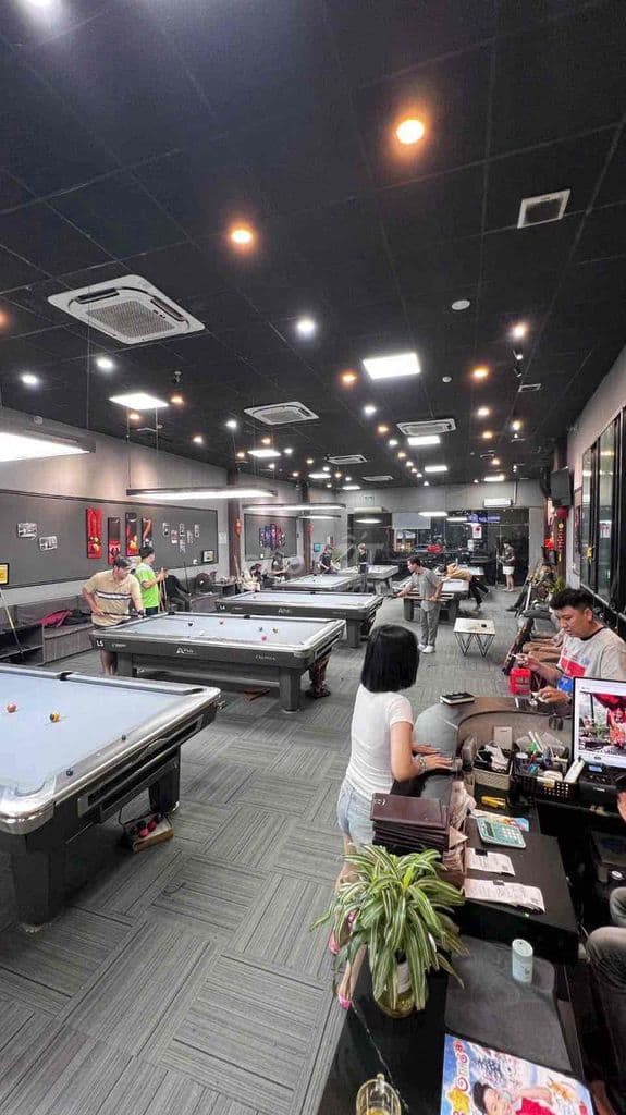 cần sang clb đẹp,xịn sò- Phú Thạnh, quận Tân Phú, TPHCM