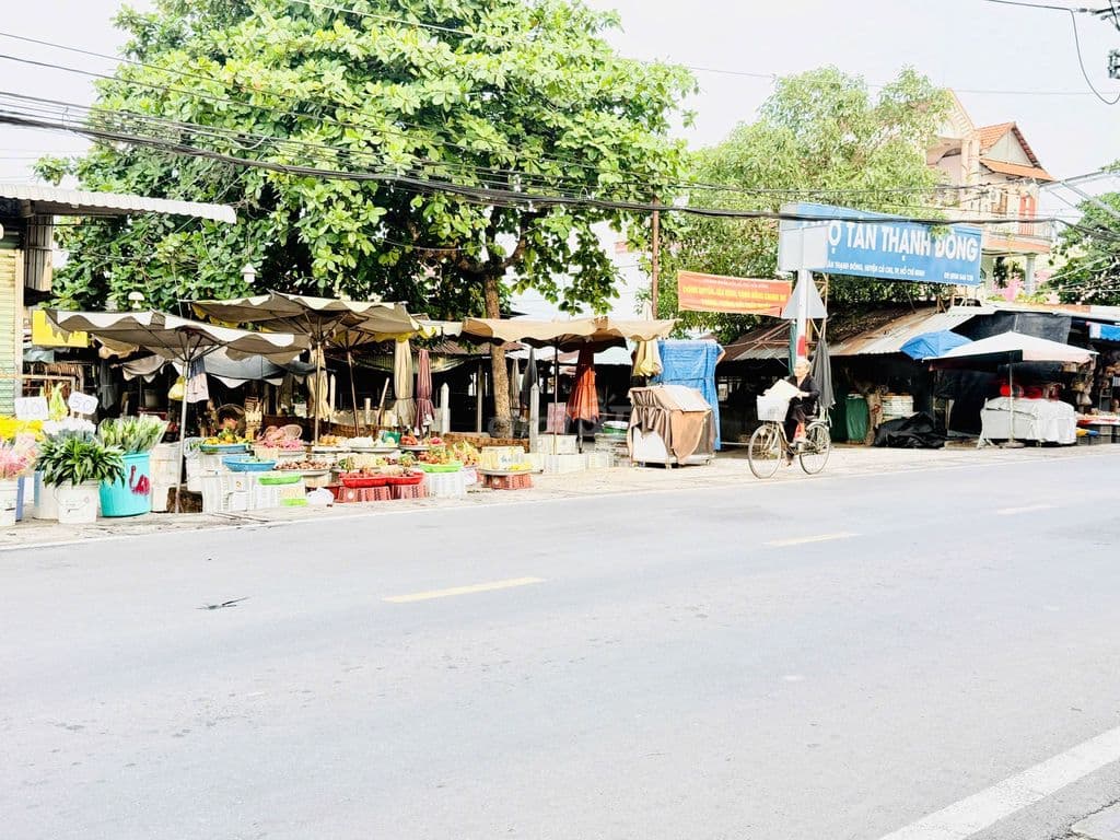 CHỈ 1,7 TỶ NHÀ SHR KDC, NGAY CHỢ TÂN THẠNH ĐÔNG, SÁT VÀNH ĐAI 3. - Ảnh 3