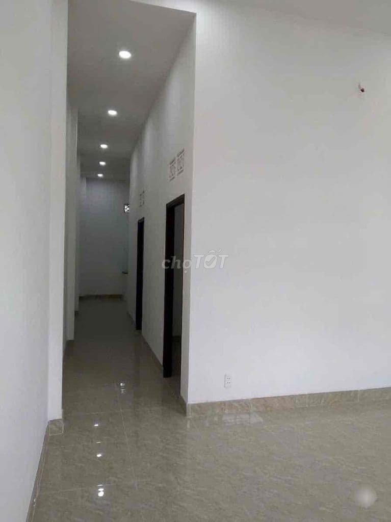 NHÀ ĐẸP GIÁ TỐT 4,3TỶ CHO 106M2(5x21) NGAy Đ.S6 SÁT PHẠM VĂN ĐỒNG - Ảnh 2