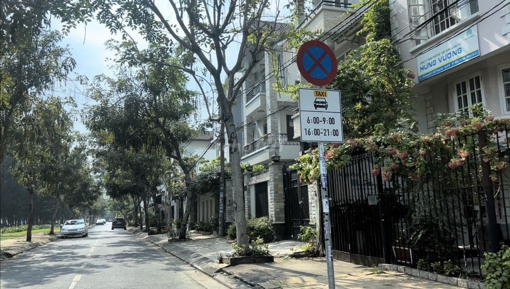 Bán nhà mặt phố Khu dân cư Kim Sơn giá siêu ưu đãi - Ảnh 2