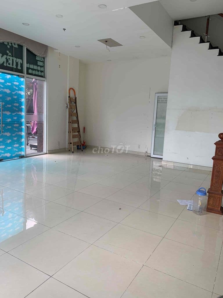 Chính chủ cần bán gấp căn Shop house chung cư The parkland
