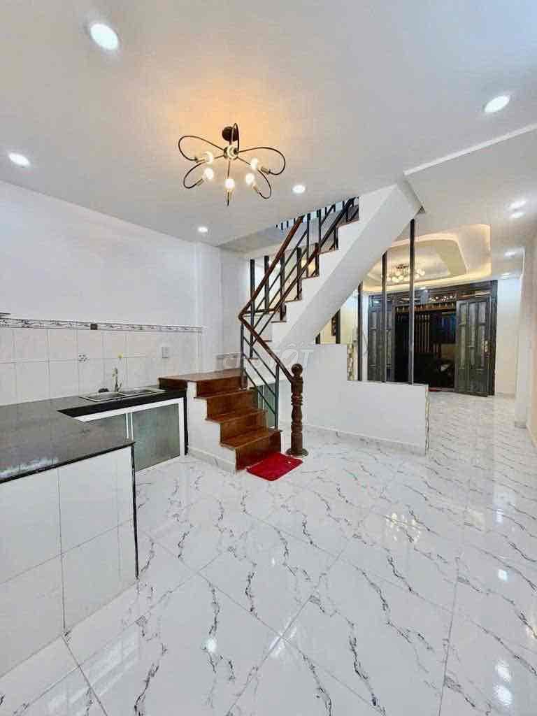 2 TẦNG BTCT-LÊ THÚC HOẠCH VÀO Ở NGAY – 44M2(4x11)– CHỈ 3.68 TỶ TL - Ảnh 2