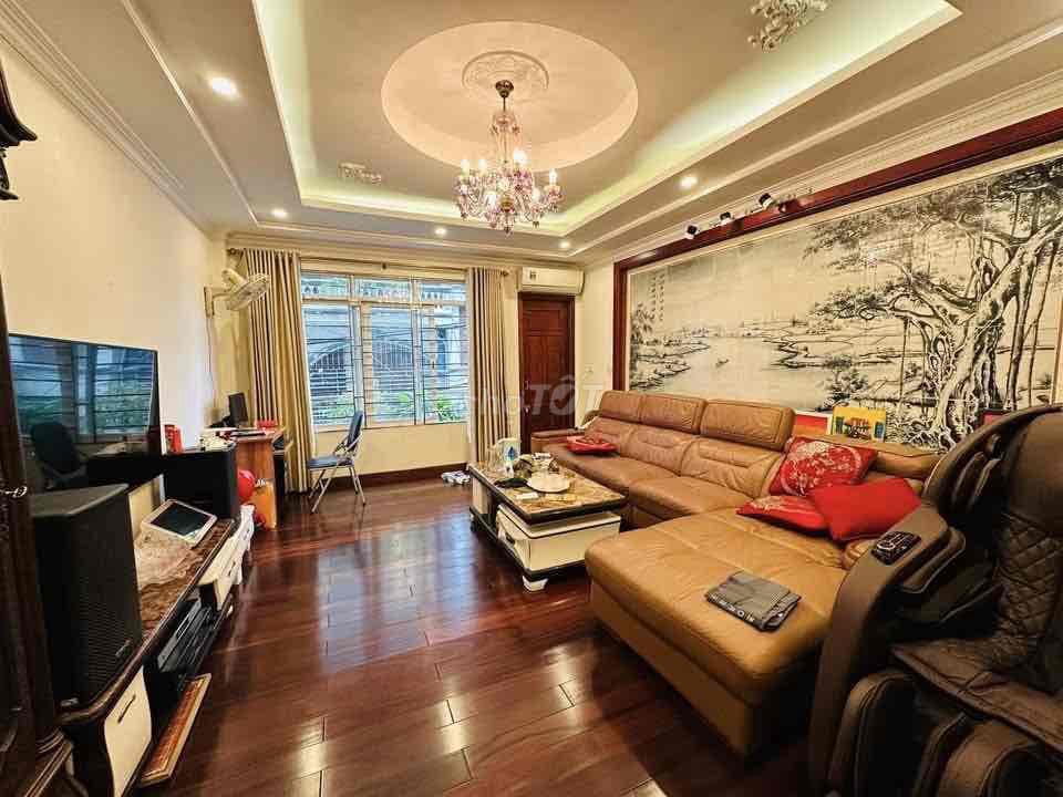 SIÊU PHẨM CẦU GIẤY - Ô TÔ VÀO NHÀ - DT 50m2 5 TẦNG - MT 4.4m - HƠN 15T - Ảnh 2