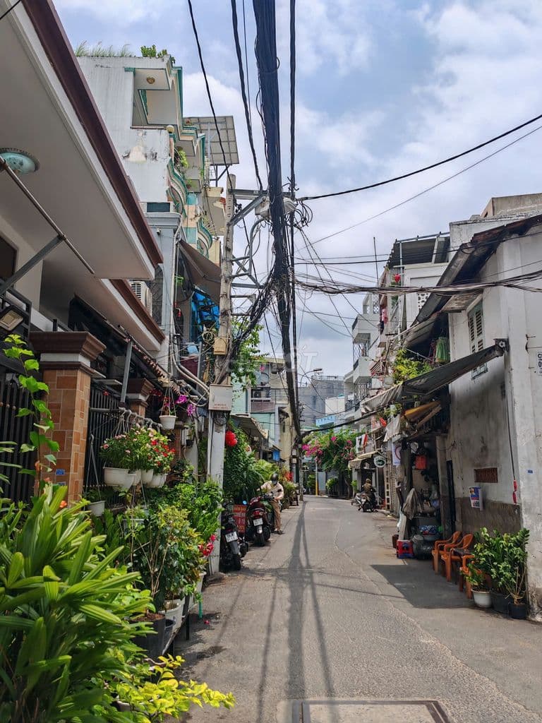 🏡 SÁT Q1 , Q3 , GÒ VẤP , NHÀ ĐƯỜNG HUỲNH VĂN BÁNH PHÚ NHUẬN - Ảnh 2