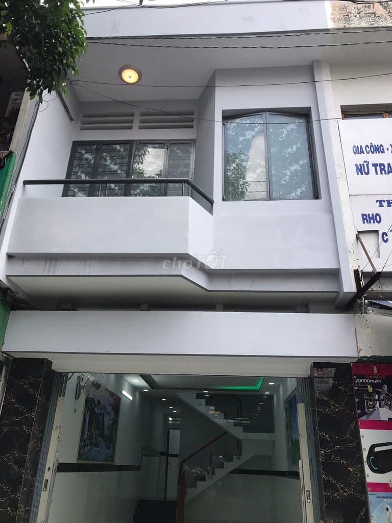 NHÀ MẶT TIỀN ĐANG CHO THUÊ 10TR/THÁNG - Ảnh 2