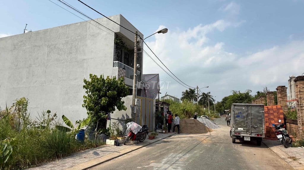 BÁN NỀN I13 - SẠCH ĐẸP KDC BLUE DIAMON - 2.499 TỶ/61.5M2 - Ảnh 2