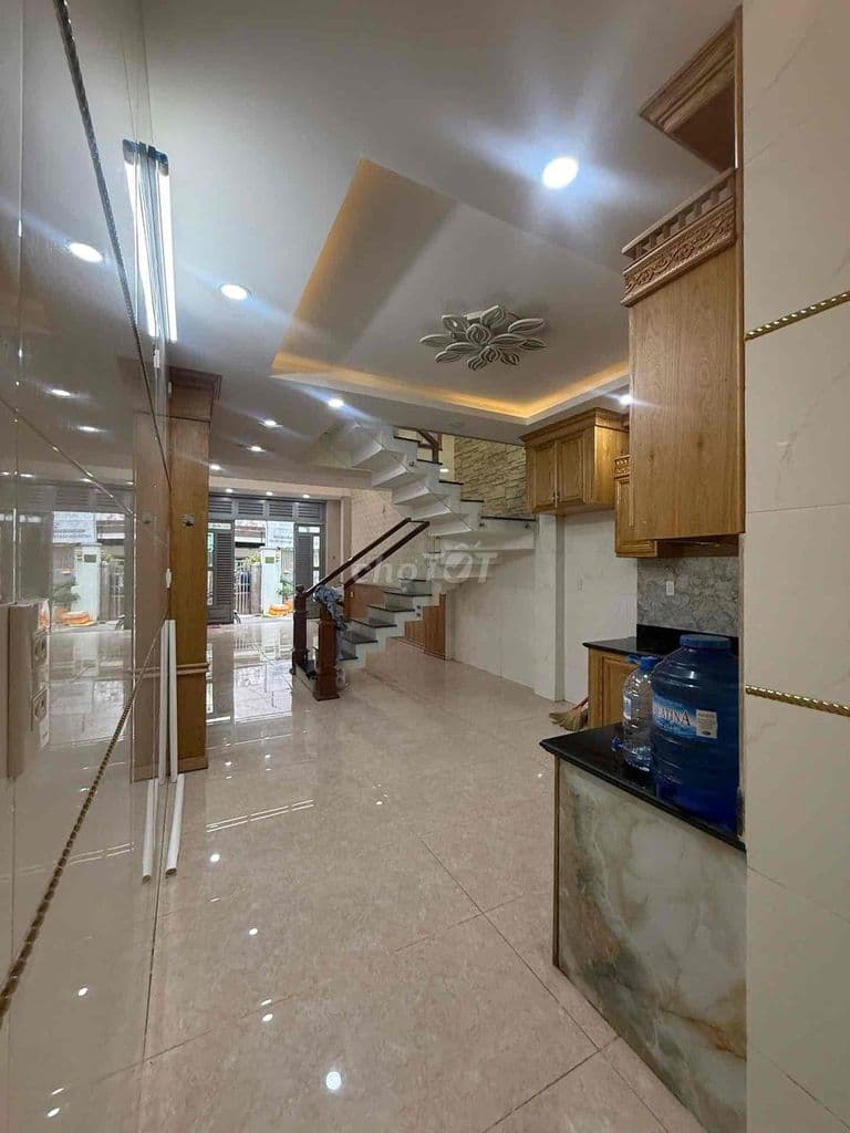 🏠 Nhà Đẹp Trường Chinh – 5 Tầng, Hoàn Công Đủ, Vào Ở Ngay - Ảnh 2