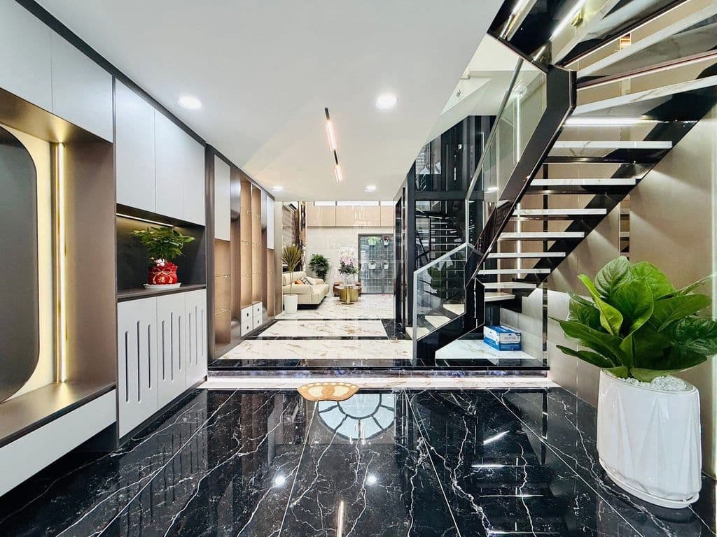 💎Nhà Đẹp 5 Tầng - MT Khu Bình Phú - 99m2 - Chỉ 15.9 Tỷ - Ảnh 2