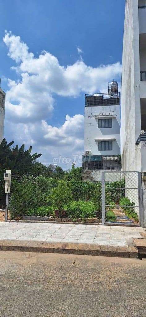 Bán đất mặt tiền Lê Hiến Mai DA Huy Hoàng TML Q2, sổ đỏ 8x20m, 5x20m