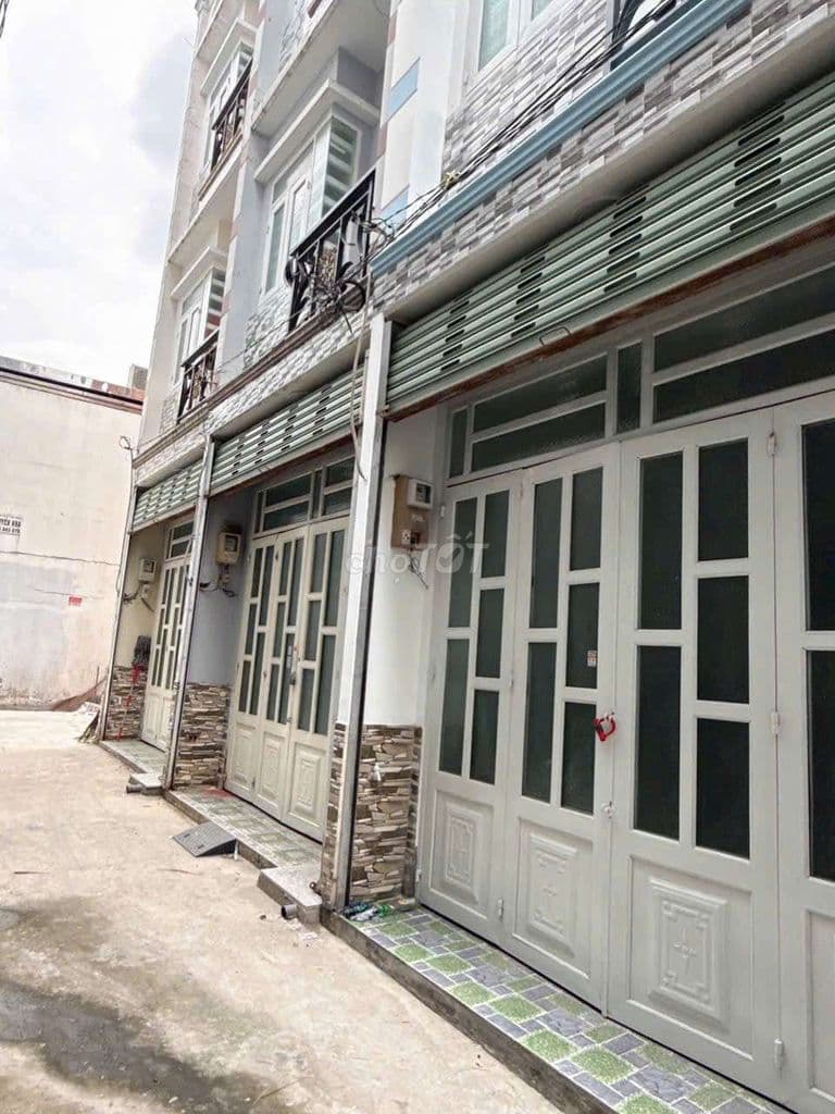 bán nhà trệt 2 lầu shc - Ảnh 2