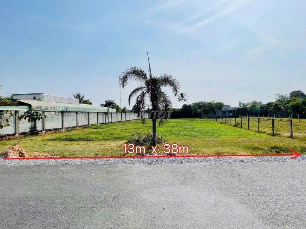 Đất vườn có sẵn thổ cư 500m2, Đang cần bán gấp giá hợp lý đầu tư SHR