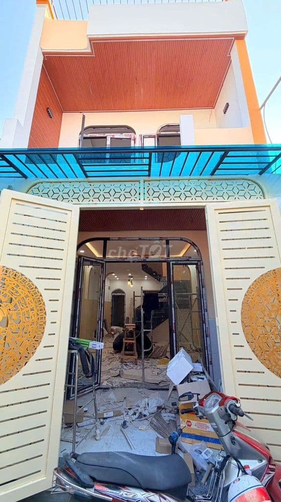 Bán nhà mới y hình 4,2 x 14,5m Đường 26/3 Sát bên Aeon Mall Tân Phú.