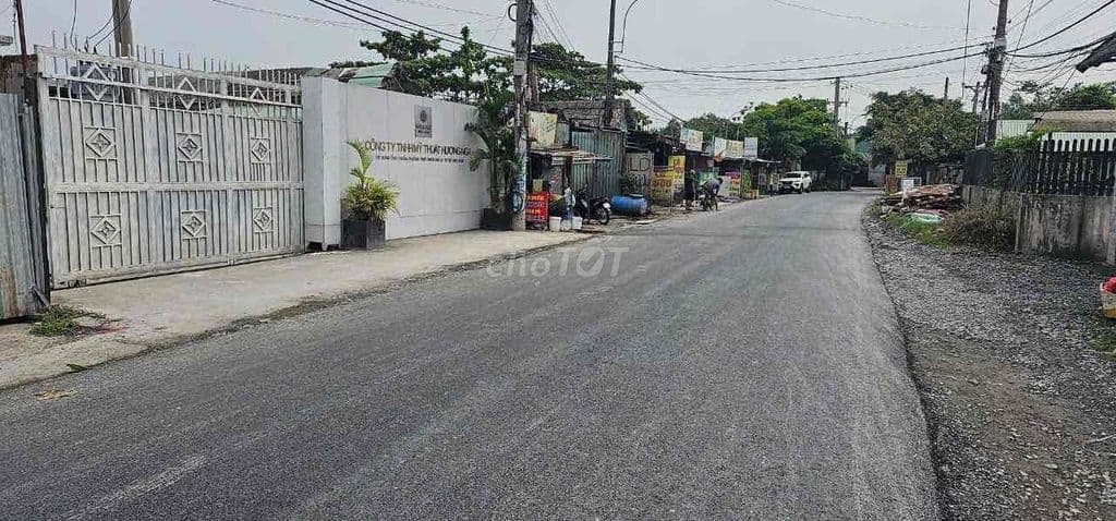 NHÀ XƯỞNG DIỆN TÍCH LỚN ĐƯỜNG BƯNG ÔNG THOÀN QUẬN 9