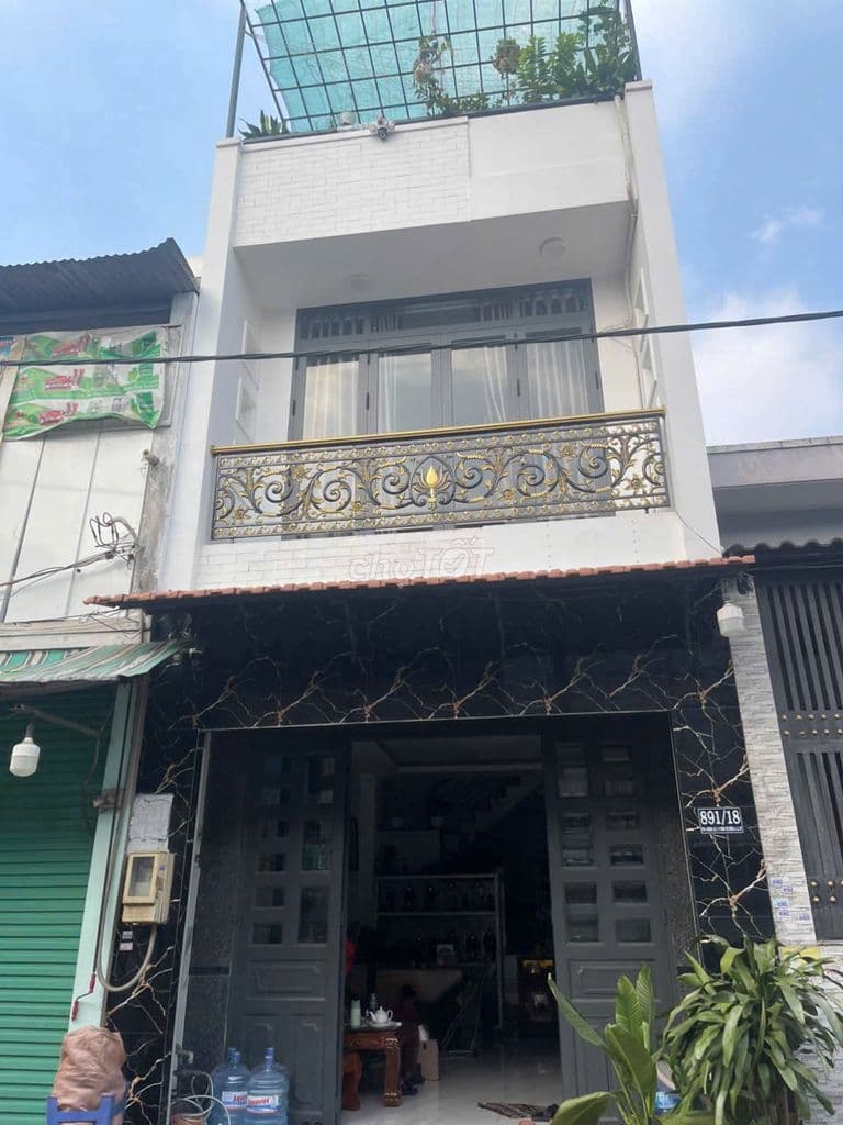 Nhà Đep Hẻm xe hơi 9m vào Ở Liên