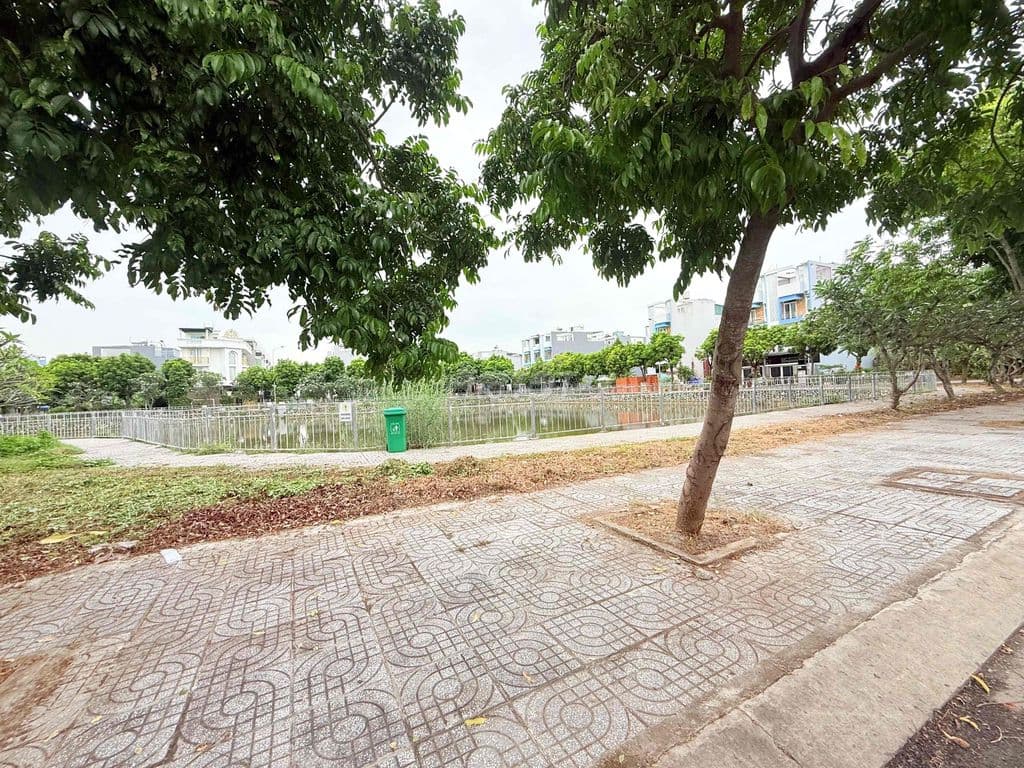 KDC An Thiên lý, Quận 9 Dt: 119m2(7x17)m, Giá 10.3 Tỷ bớt lộc - Ảnh 3