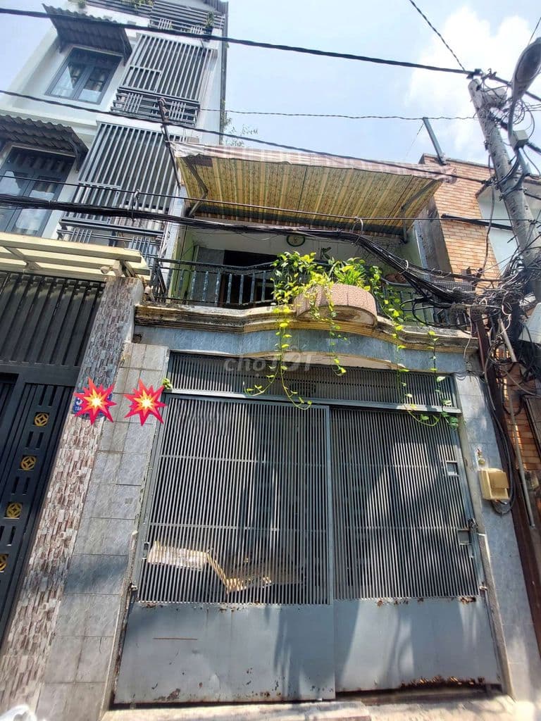 NHÀ TO NỞ HẬU - 70M2 - CHƯA TỚI 100TR/M2- QUẬN 6