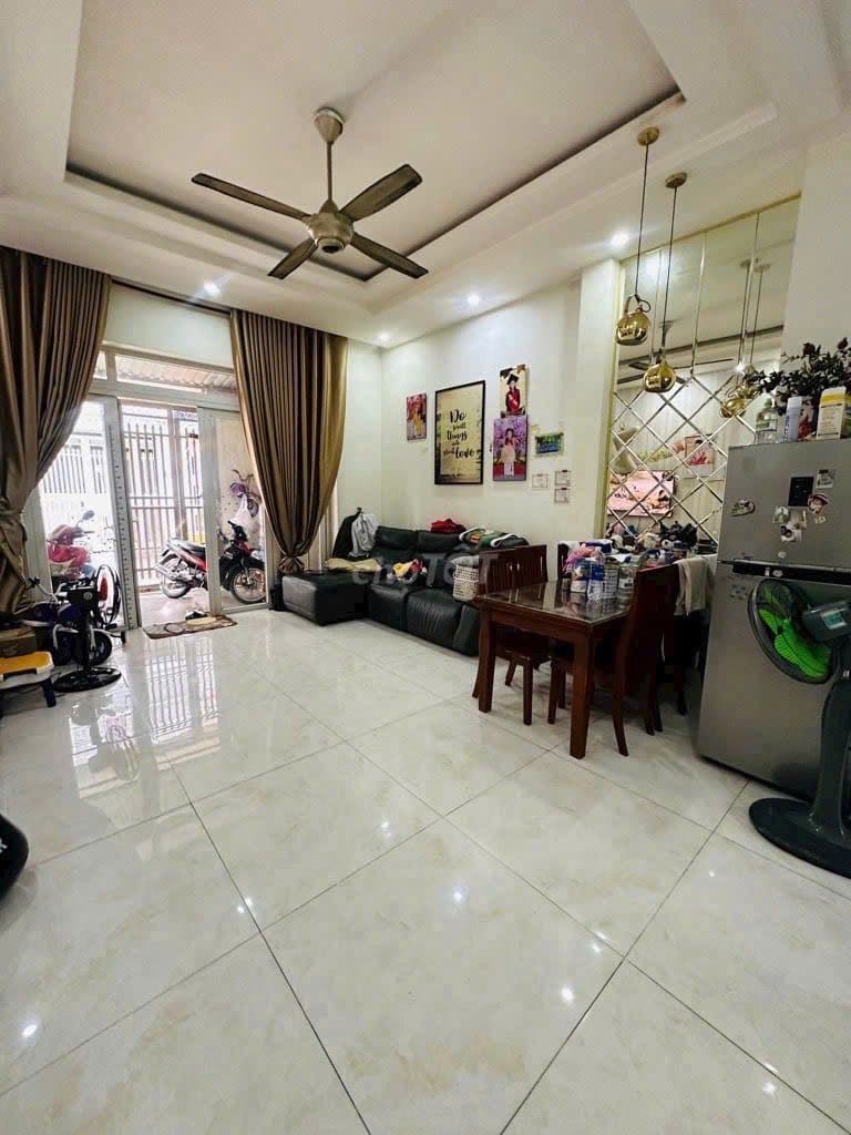 3 Tầng Đường Oto 5m Gần Man Thiện Hiệp Phú Quận 9 Chỉ 5.6 tỷ - Ảnh 2