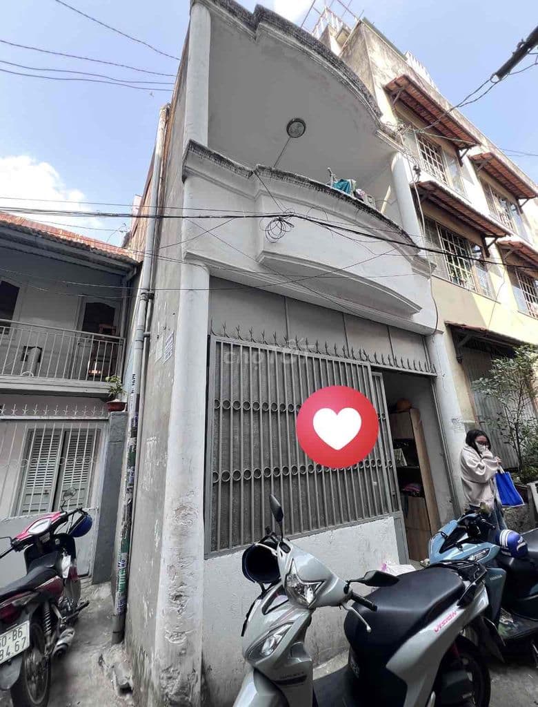 Nhà trung tâm Gò Vấp - 52 m2 ( 3,8x13m)- nở hậu - Gần ĐH Văn Lang